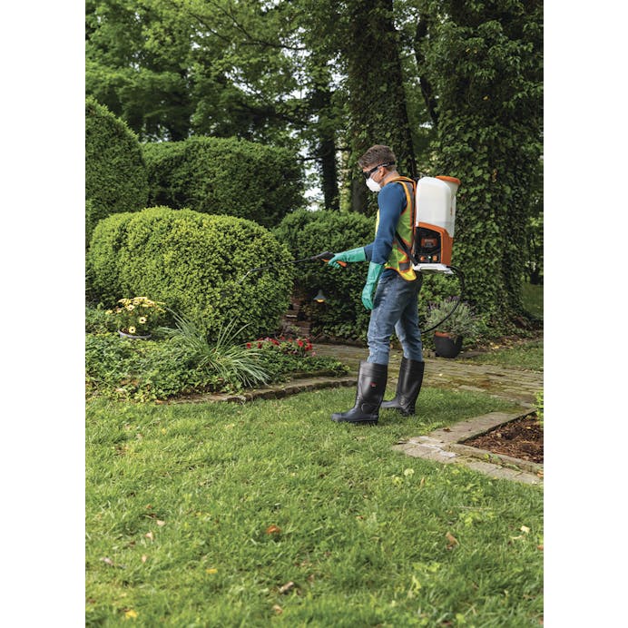 672a0559-f8cb-427c-f9b7-08dd711a1536