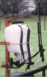 JUNGLE JIM'S®  Jungle Sprack Sprayer Rack